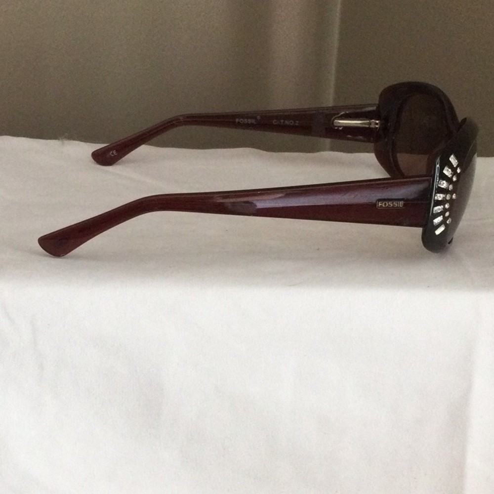 Fossil Sunglasses - image 3